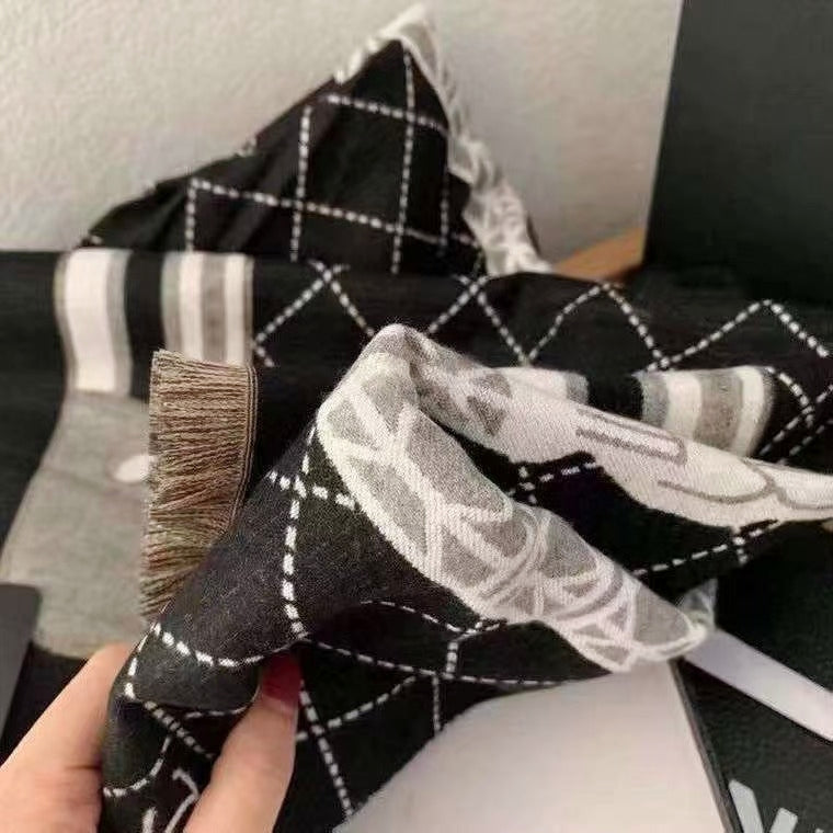 100% Pure Wool Paris Eiffel Tower Scarf(with gift box)
