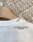 MARKGONG Pearl Necklace Dachshund Stretch T-Shirt
