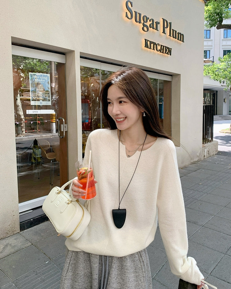 Relaxed Style 100% Merino Wool Sweater