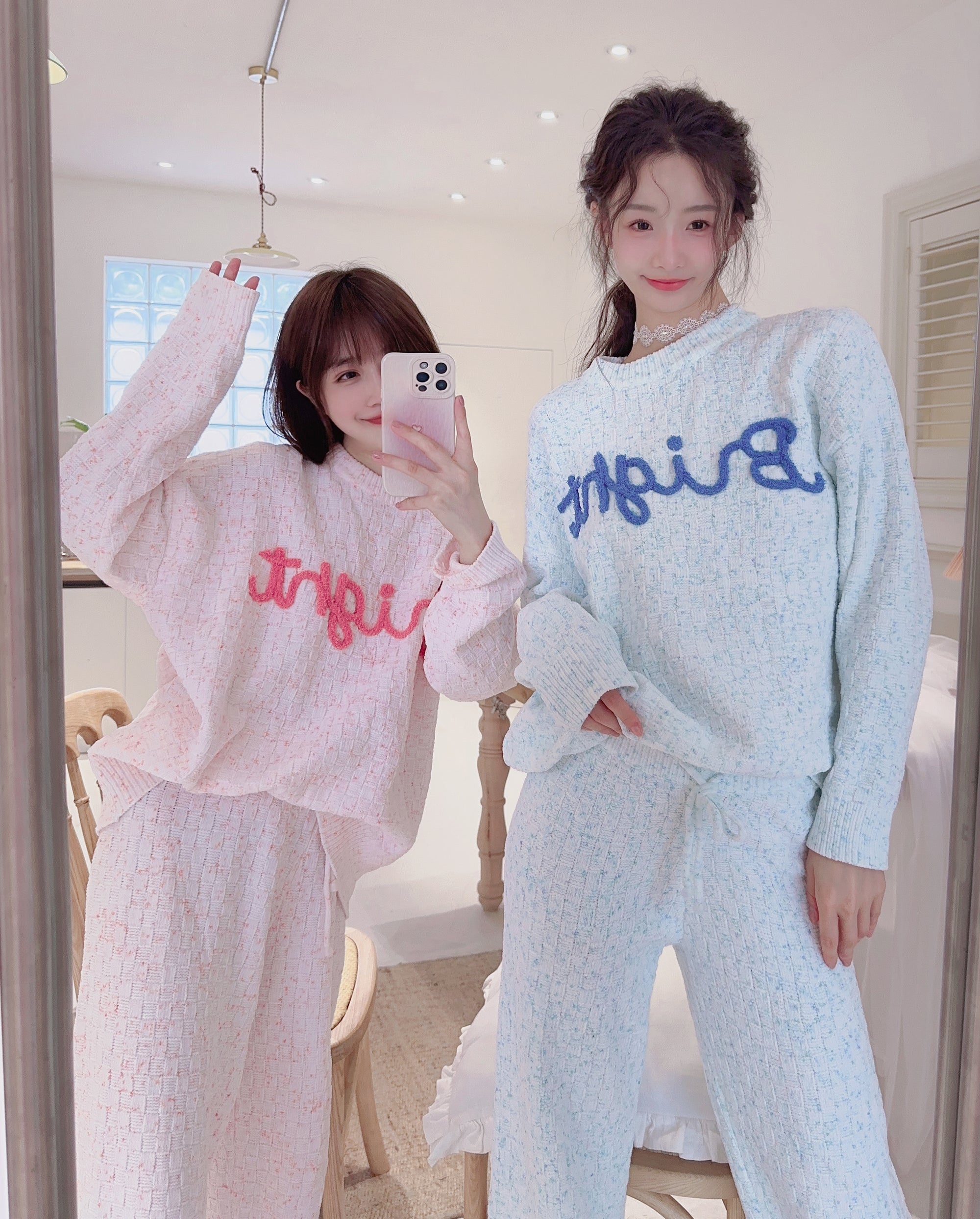 Upgrade Version of Chenille Thickened Coral Fleece Pajamas