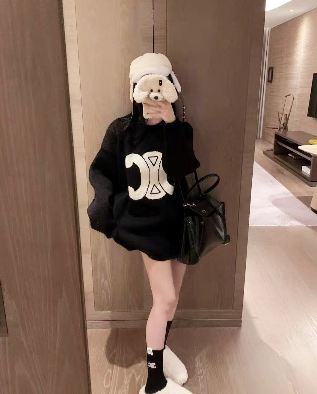 Thick Logo Sweater + Matching Socks Set