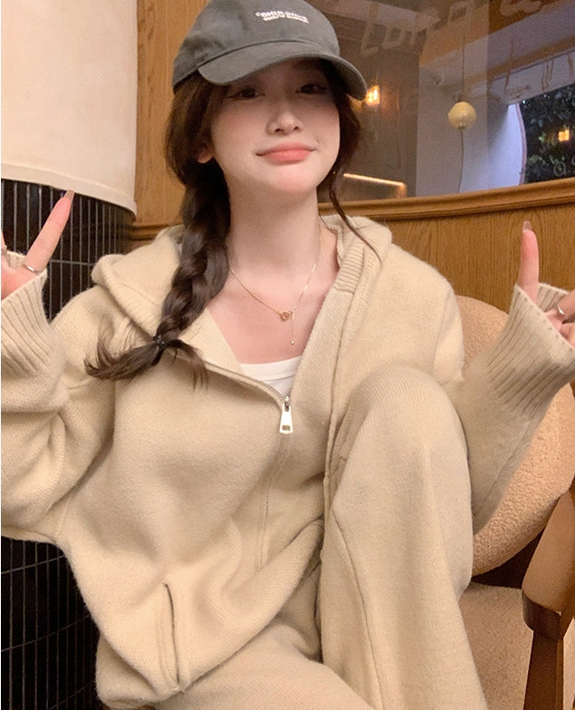 Lazy Person Thick Soft Knit Set