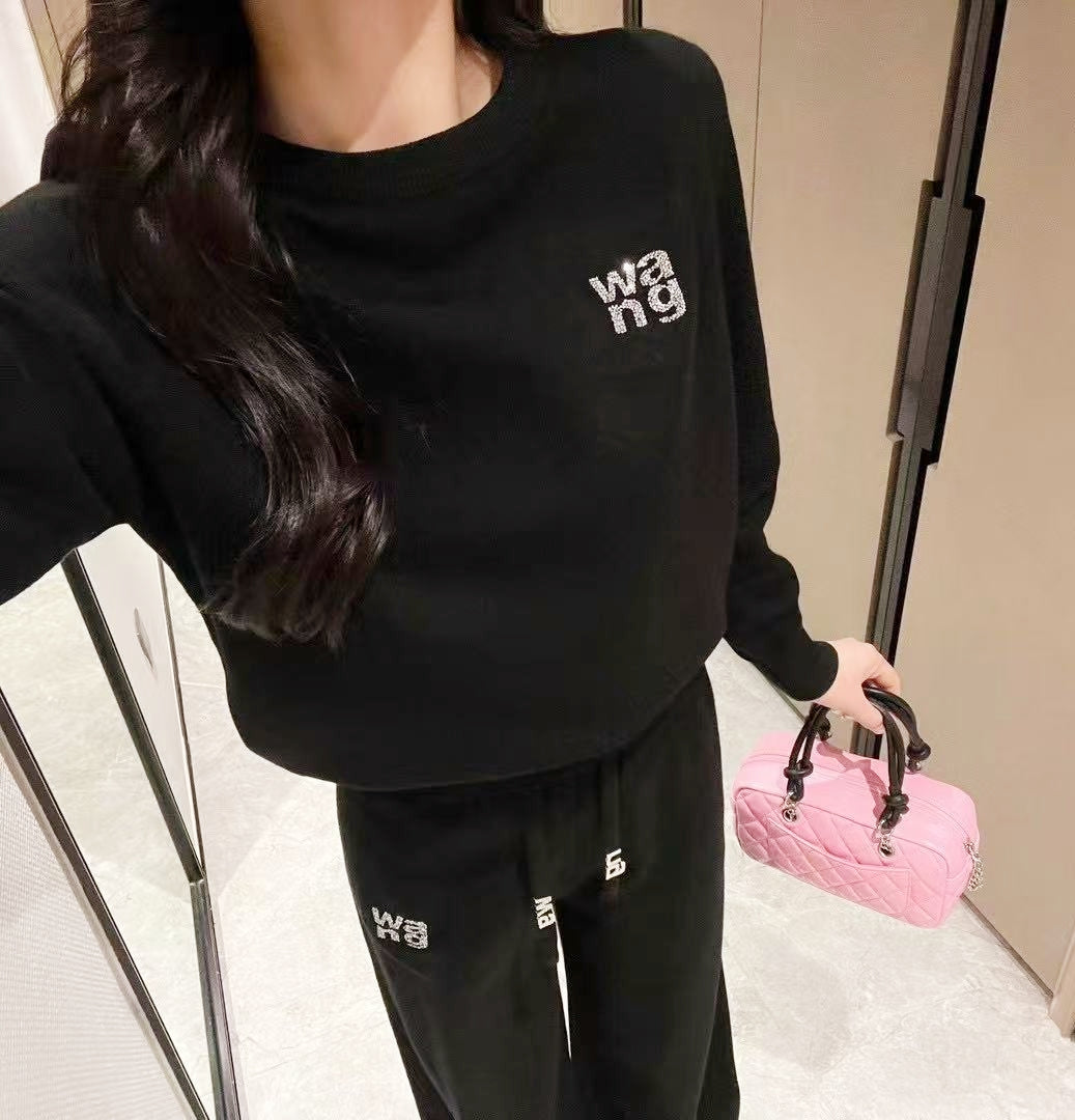 Rhinestone AW Logo Thick Knit Set