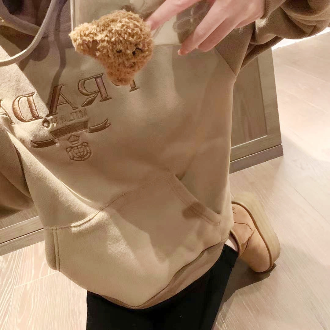 Hooded Thickened Fleece-lined Sweatshirt with Letter Embroidery