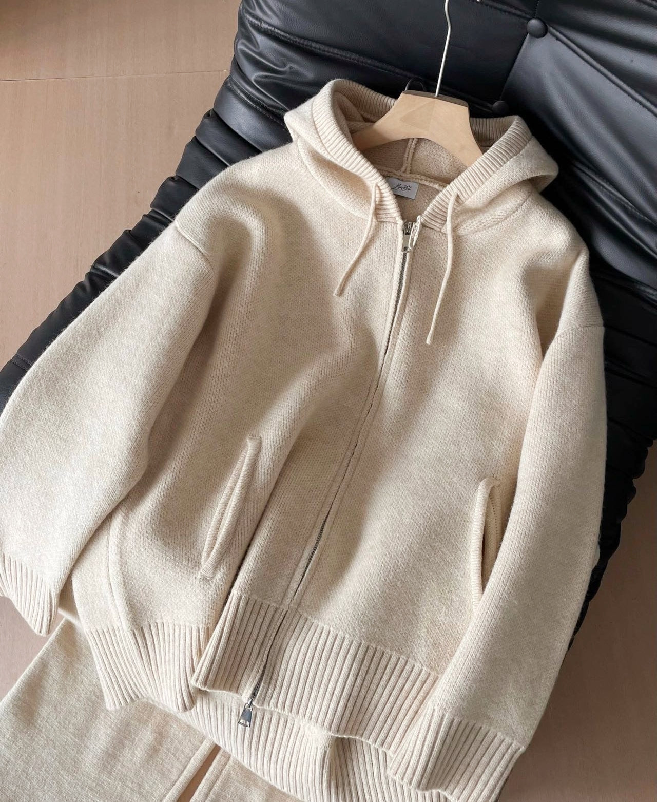 Lazy Person Thick Soft Knit Set