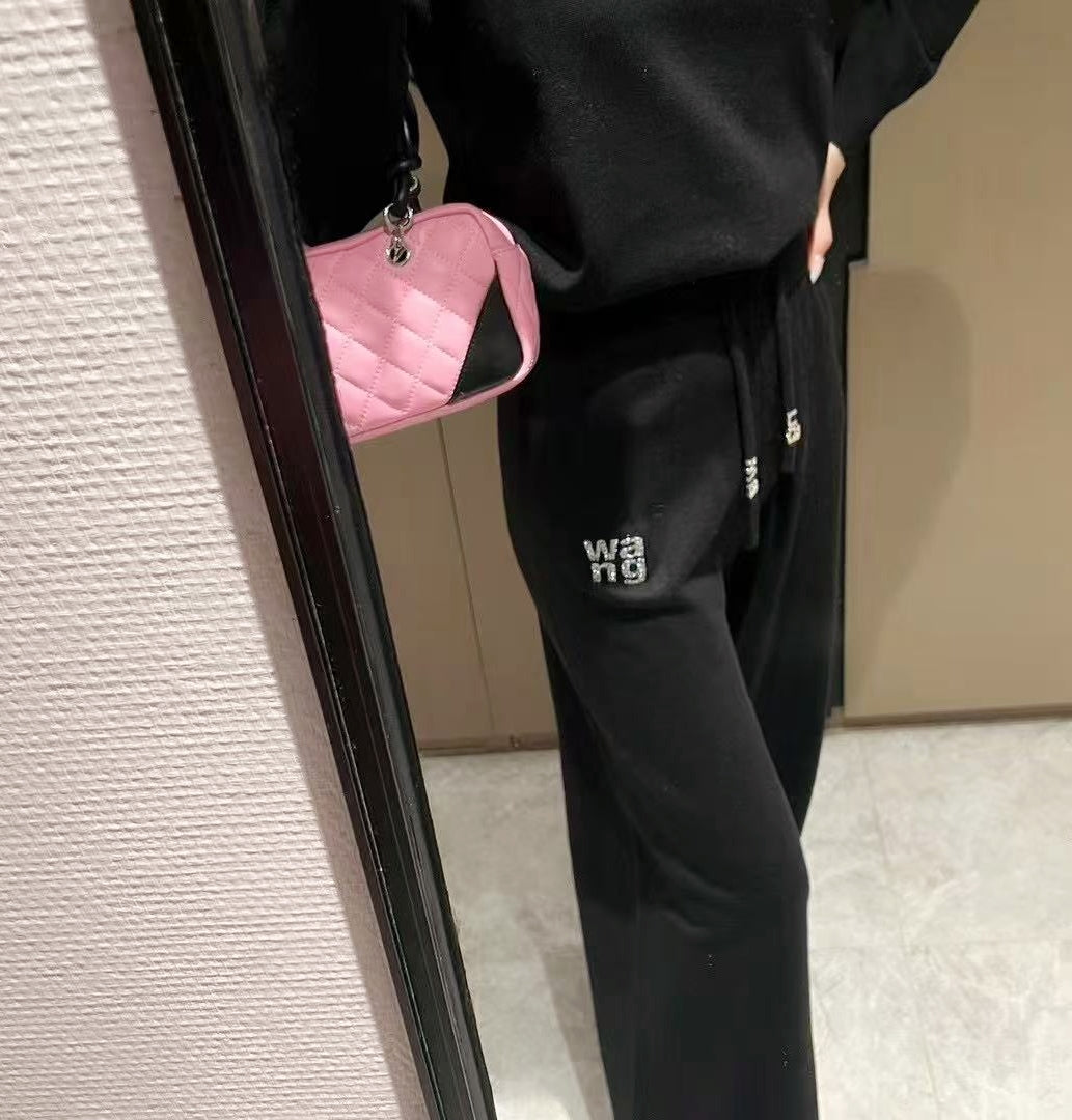 Rhinestone AW Logo Thick Knit Set