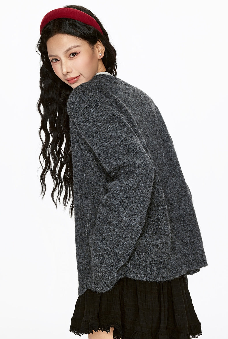 La Chapelle Heart-Button Knit Cardigan