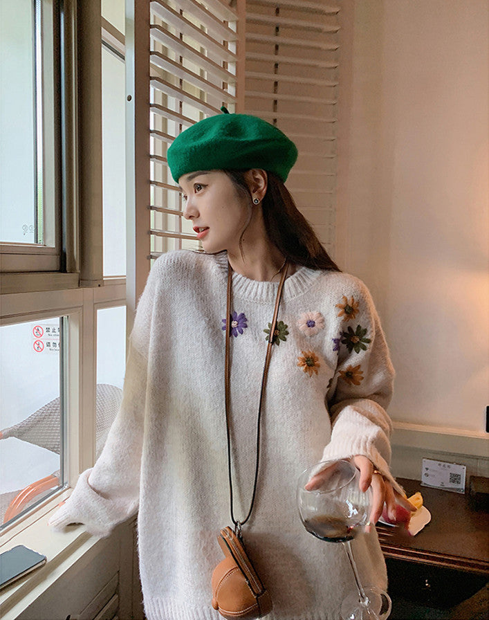 3D Embroidered Cashmere Loose Sweater