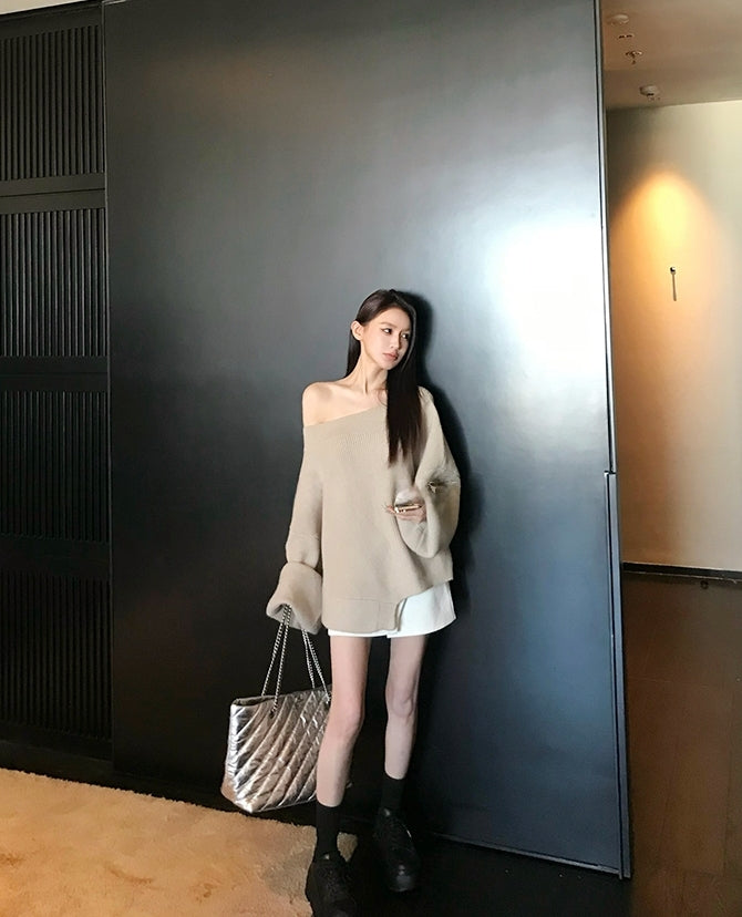 Asymmetrical Shoulder Chunky Knit Sweater