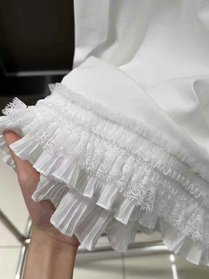 Japan EGG Lace Panel Shoulder Tee