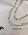 MARKGONG Pearl Necklace Dachshund Stretch T-Shirt