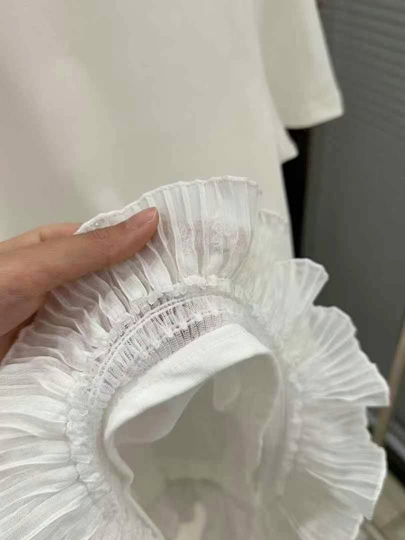 Japan EGG Lace Panel Shoulder Tee