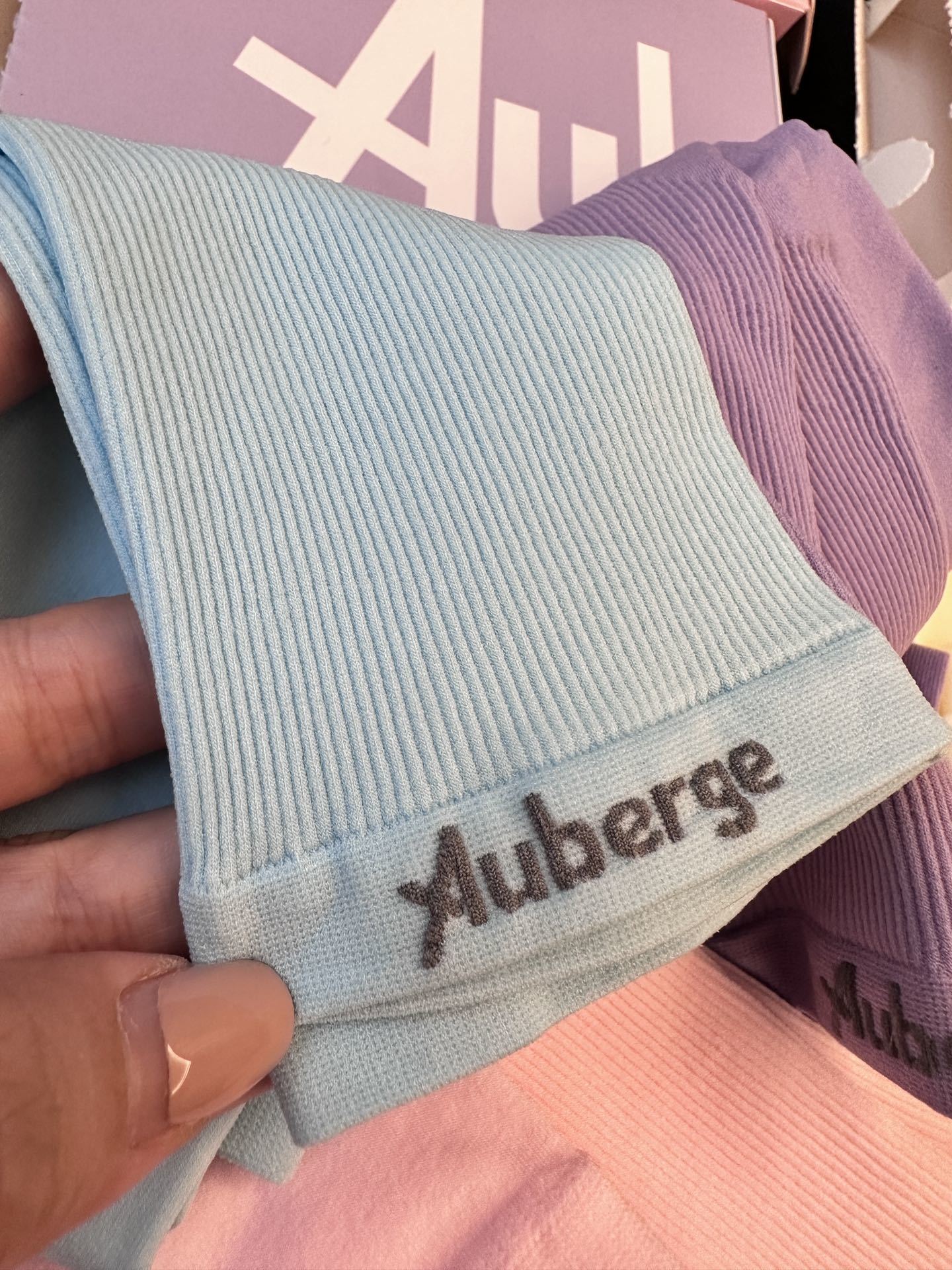 Auberge Sunblock Sleeve