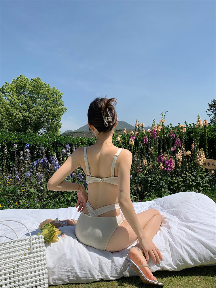 One-Piece With Chain Waist