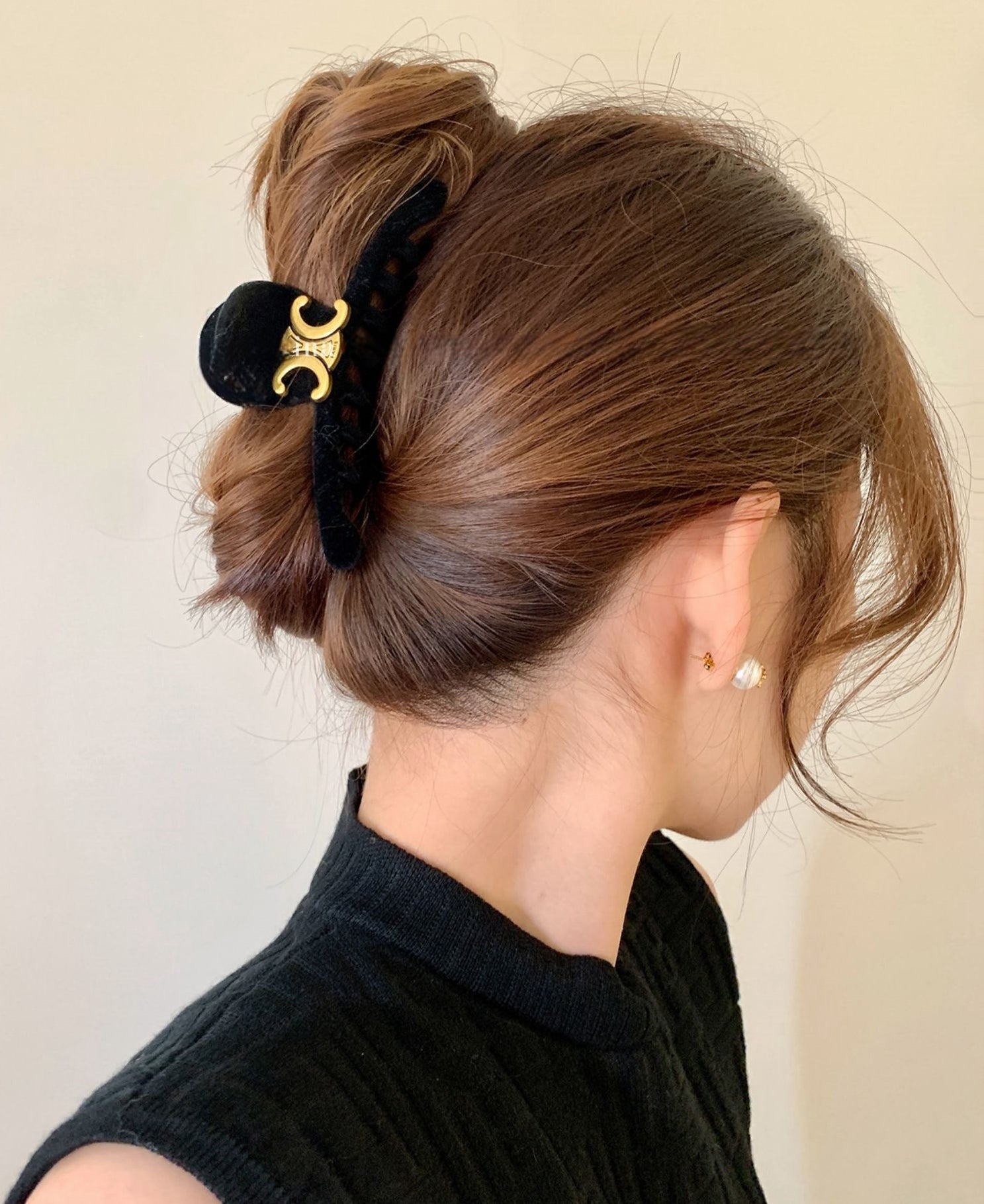 Velvet Vintage Hair Clip
