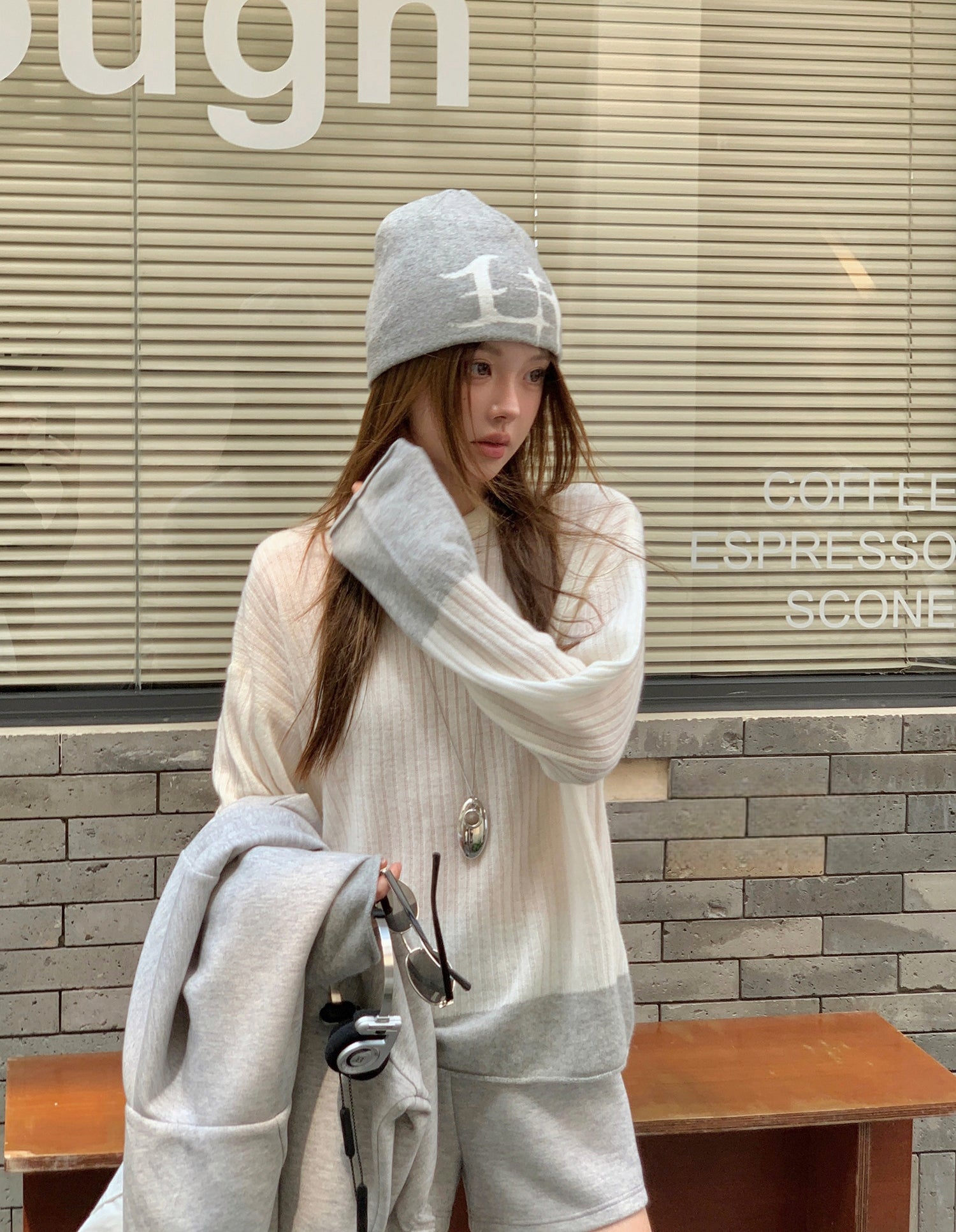 Color-Block Sleeve Ribbed Knit Top