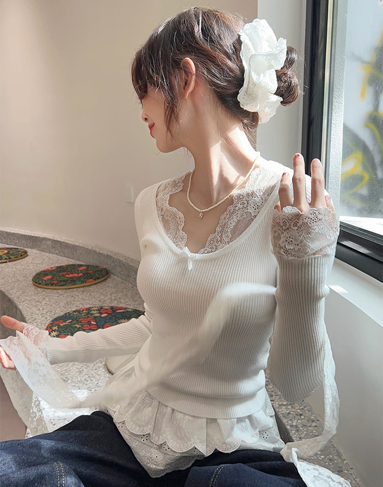 Delicate Lace Patchwork Fitted Knit Top