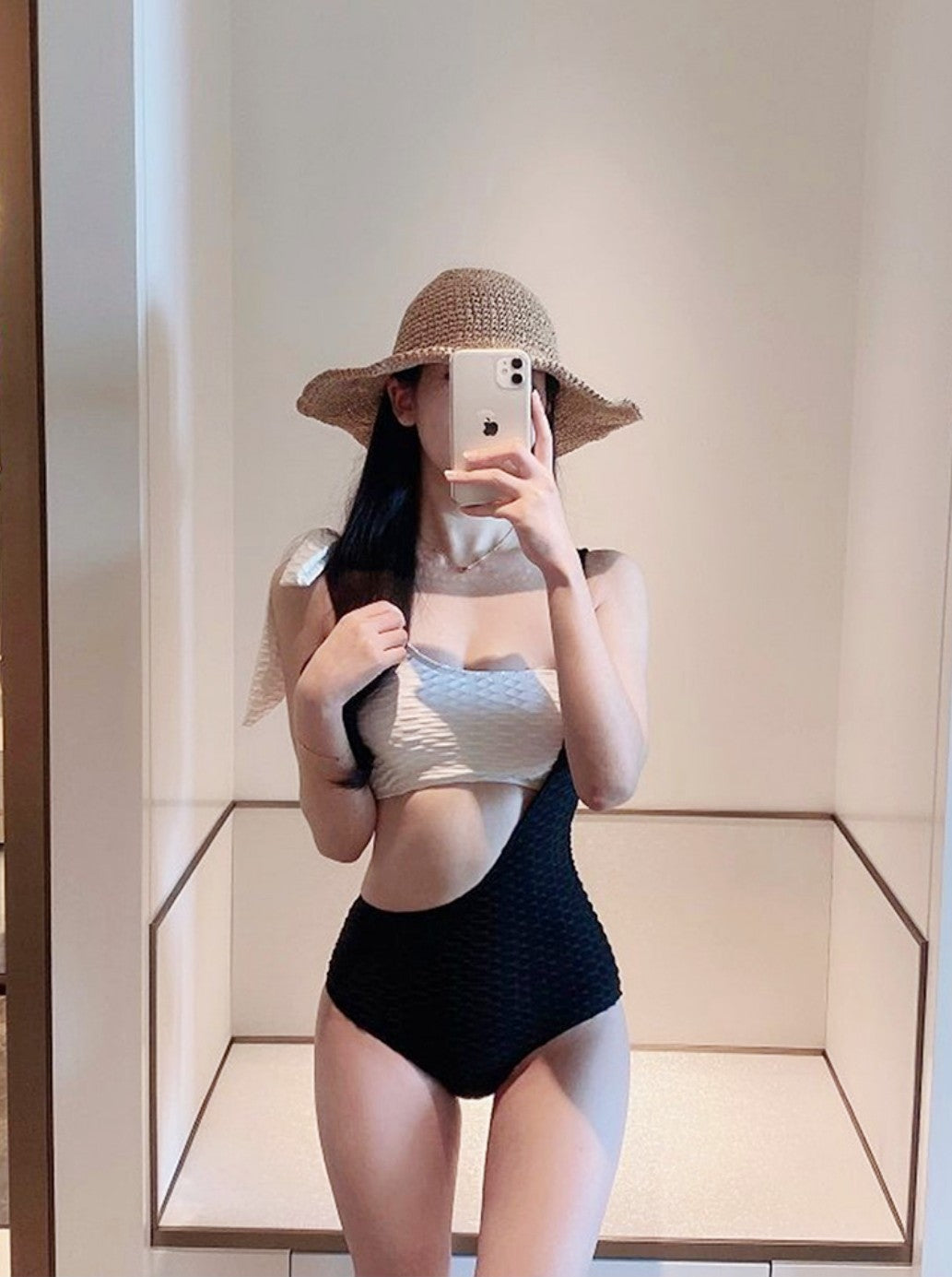 Korean Contrast One-Piece Swimsuit