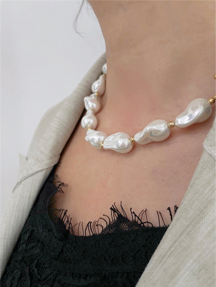 Vintage Rare Glowing Baroque Pearl Collar Necklace
