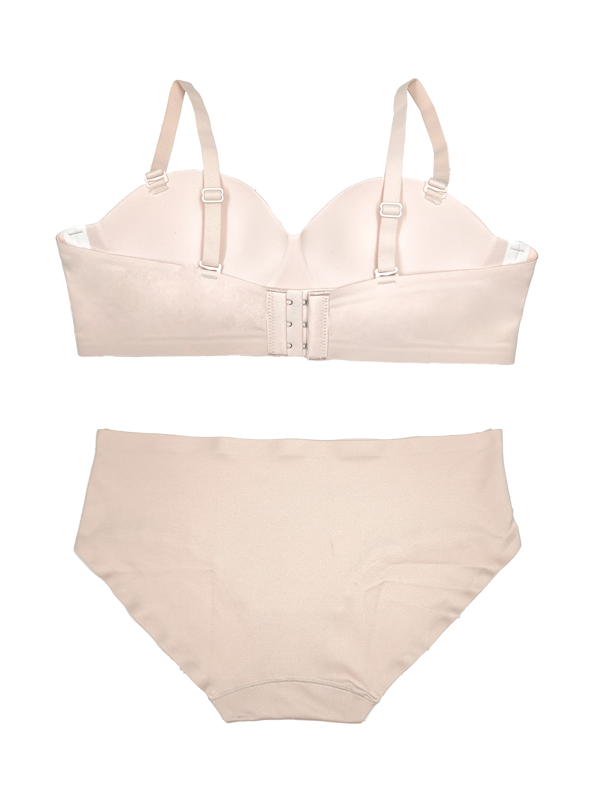 One Piece, Two Ways: Strapless Bralette for Small Busts and Busty Beauties
