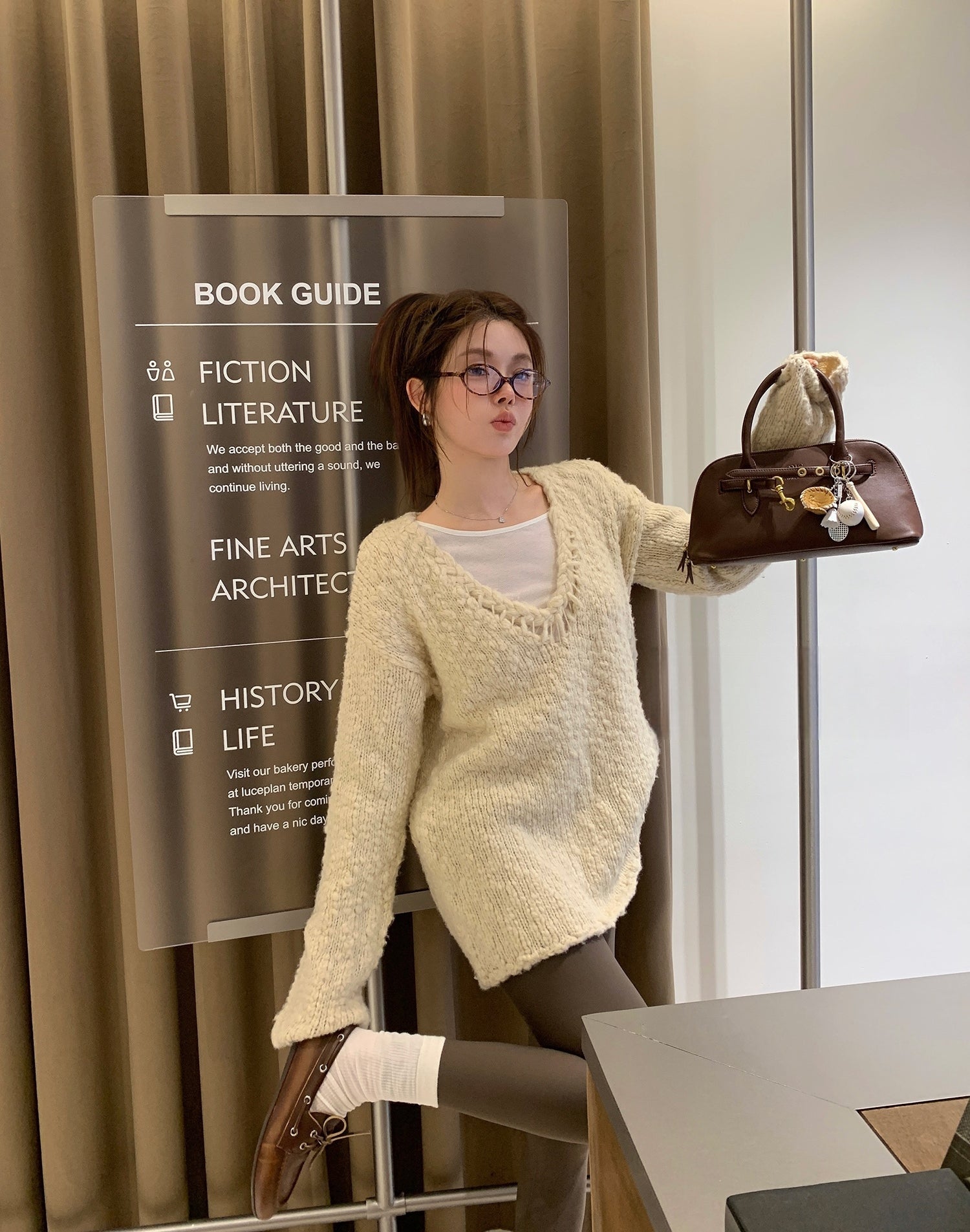 Vintage V-Neck Wool Knitted Hollow-Out Sweater