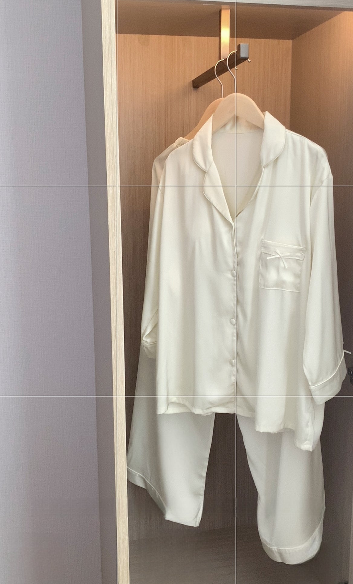 Radiantly Beautiful Tencel Smooth Loungewear Set