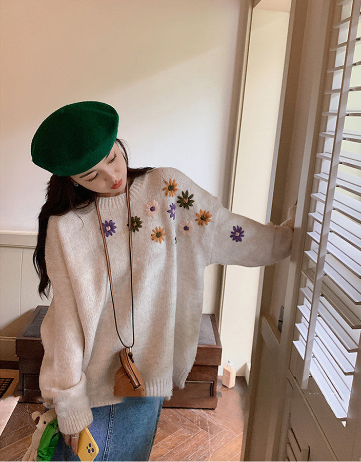 3D Embroidered Cashmere Loose Sweater