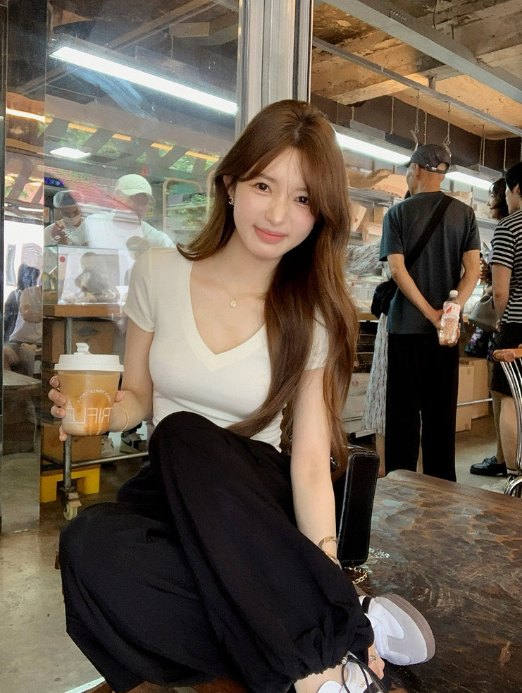 Slim-Fit V-Neck Pure Cotton Short Sleeve TEE