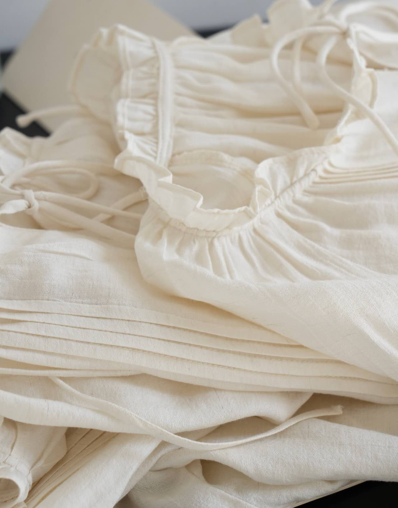 Elegant French-Style Cotton-Linen Shirt with Inner Camisole