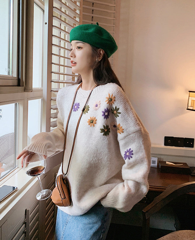 3D Embroidered Cashmere Loose Sweater