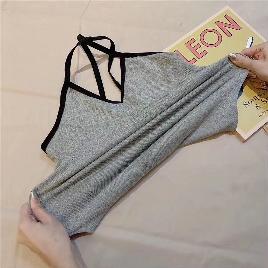 Sculpting Tank Top for Enhanced Bust and Streamlined Silhouette