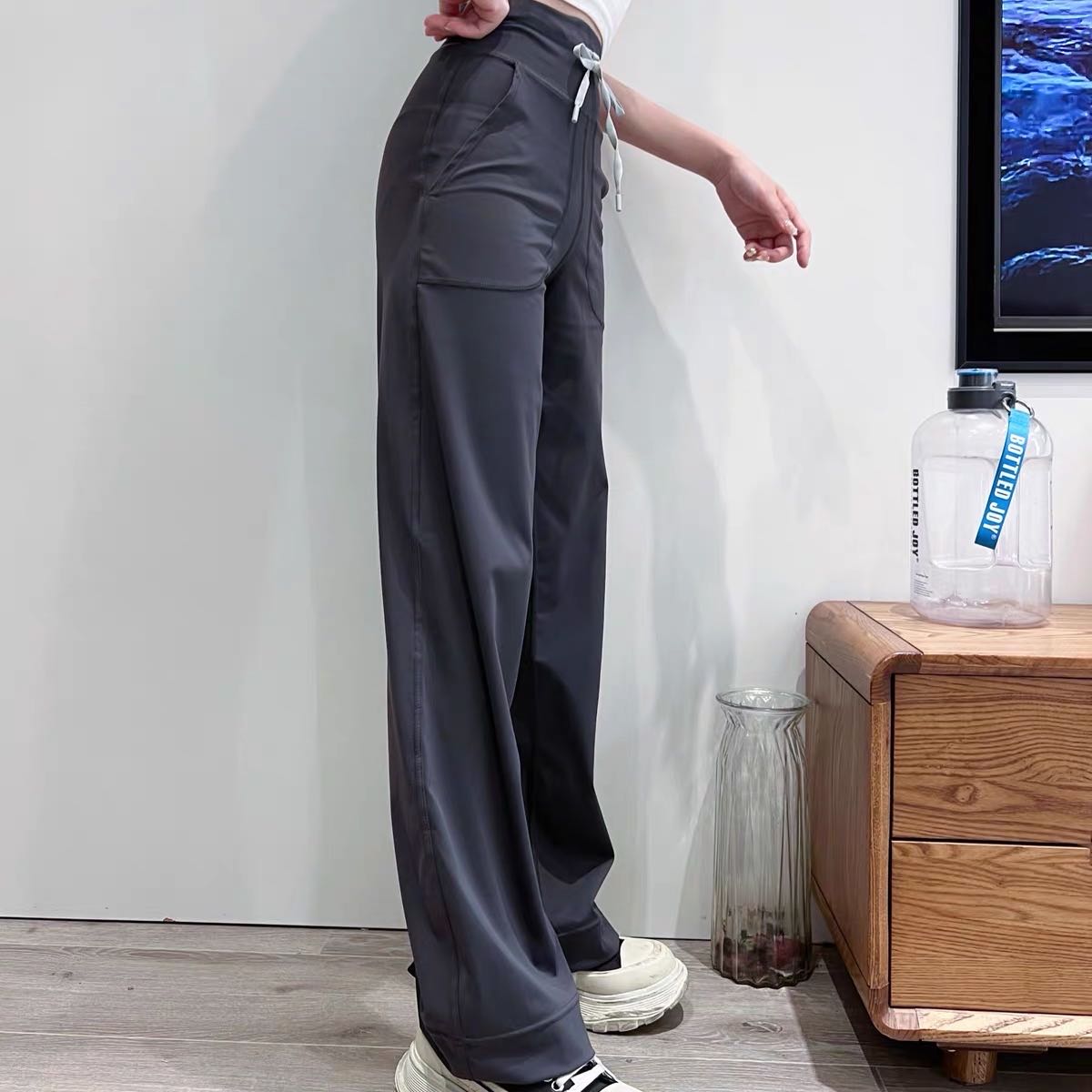 Throwback Still Series of Floor-Length Yoga Casual Sweatpants