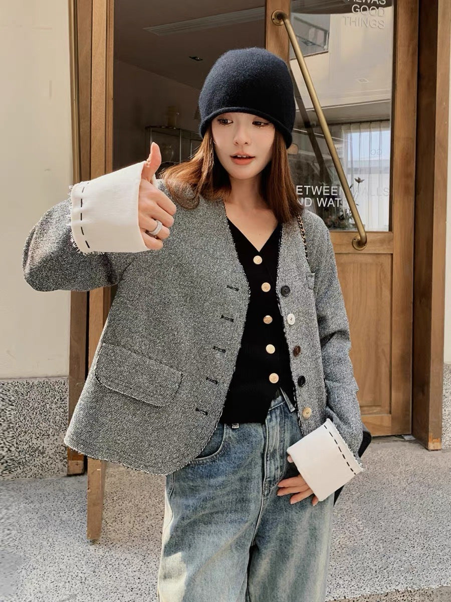 Elegant V-Neck Tweed Jacket with Raw Edges