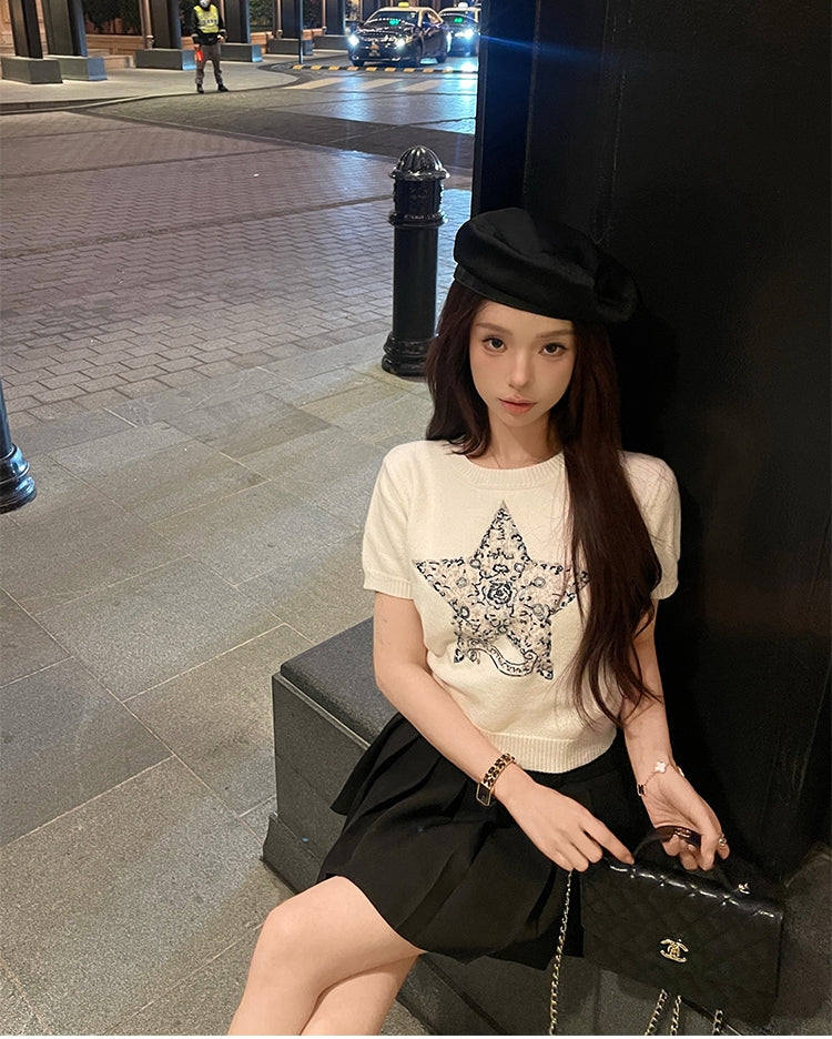 Luxurious Embroidered Slim-Fit Crewneck Knit Top
