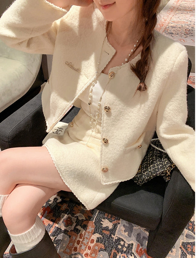 Wool Blend Bouclé Tweed Set with Golden Buttons