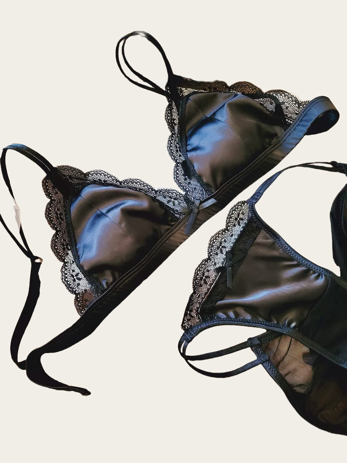 French Romantic Triangle Cup Bra