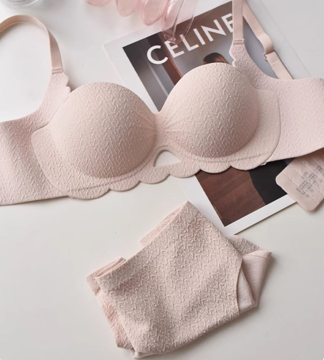 3D Stereoscopic Palm Cup Flat-to-C-Cup Bra