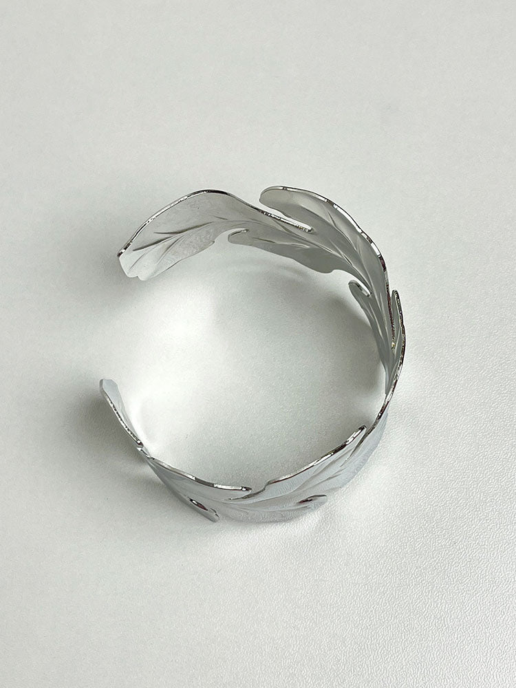 Luxe Leaf Open Bangle Bracelet